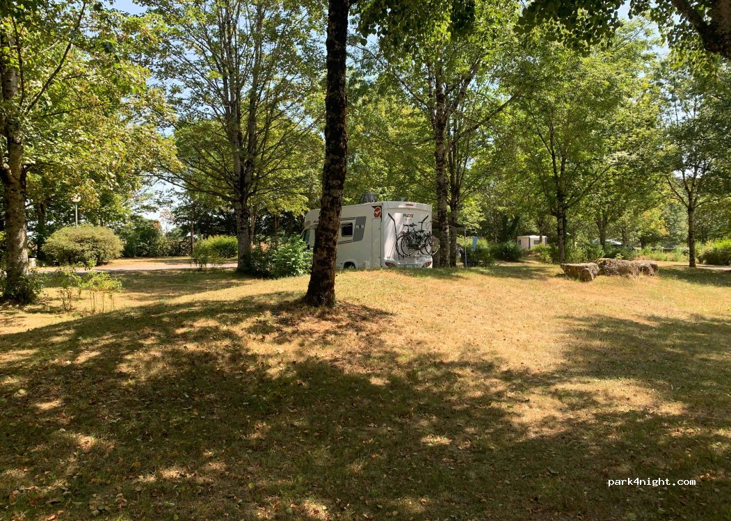 Camping L'etang Du Camp — foto 2
