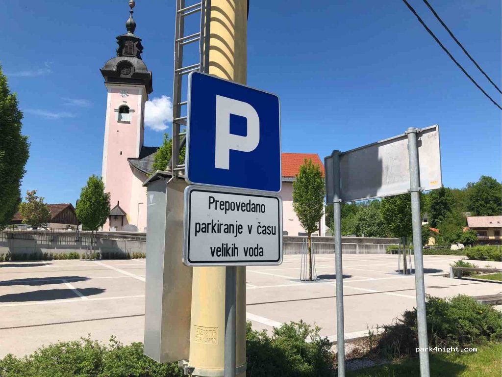 (1313) Struge - 7 Pri Cerkvi - Struge — foto 2