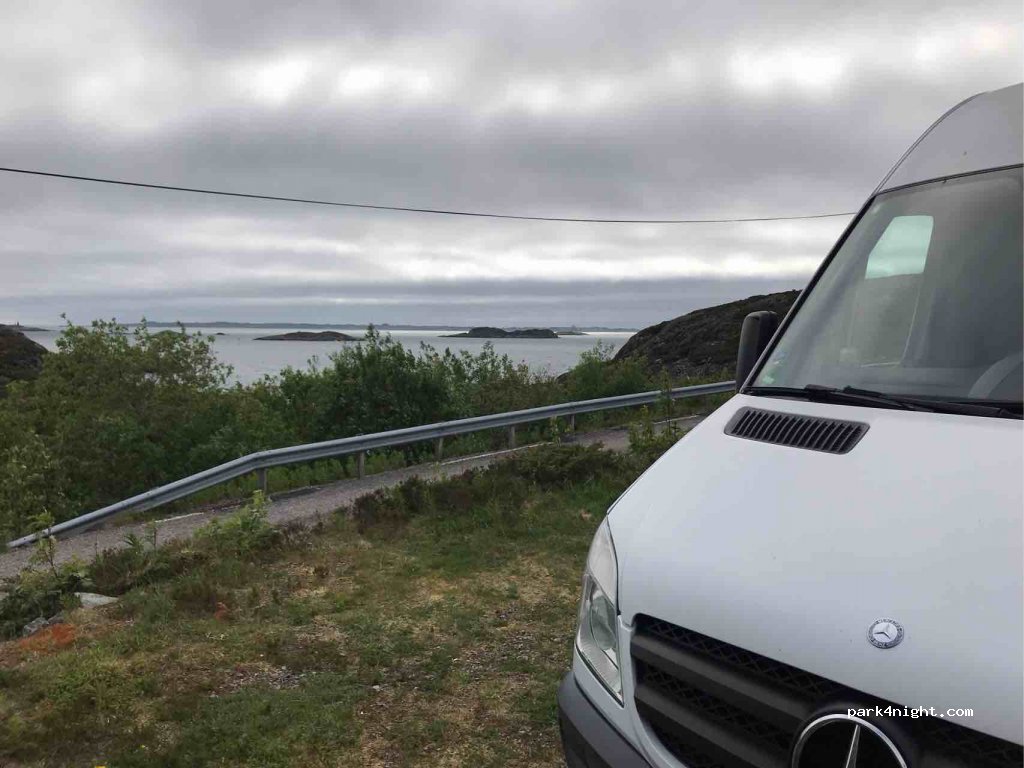 (5943) Trovika - Sekundær Fylkesveg 424 — foto