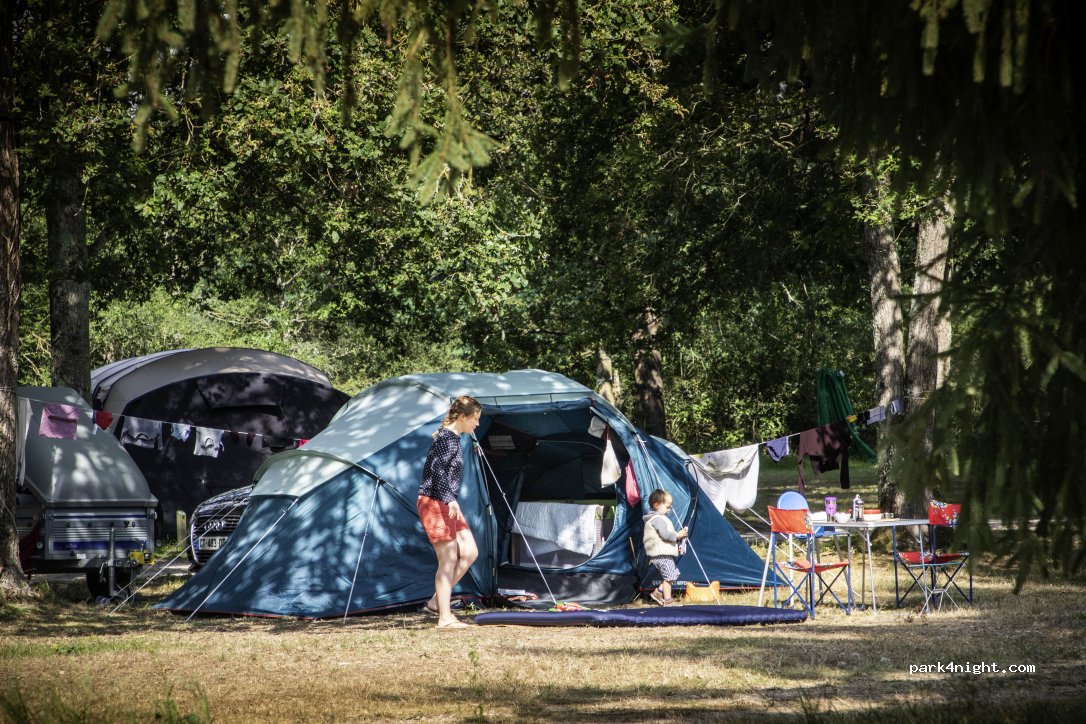 Camping Huttopia Les Châteaux — foto 4
