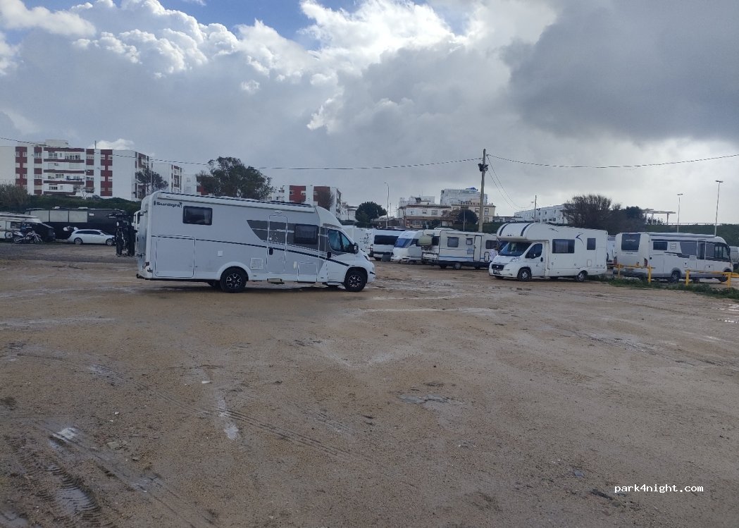 Área de Autocaravanas de Tarifa — foto 4