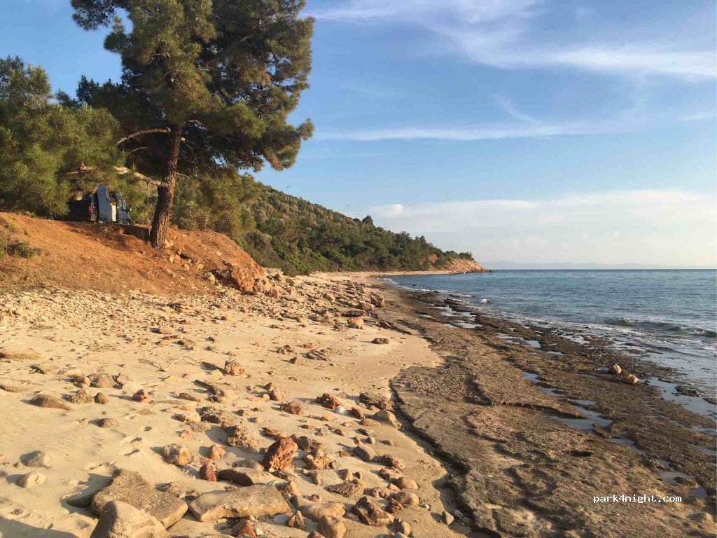 (640 10) - Ethniki Odos Thasou Limenarion — foto 2