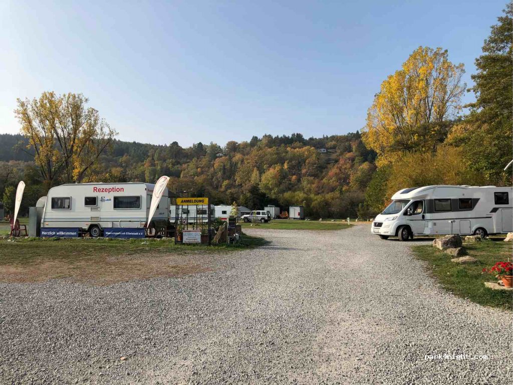 Wohnmobilstellplatz Eibelstadt — foto 2
