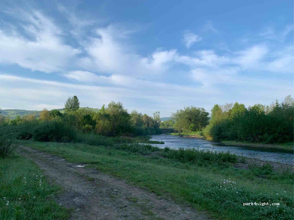 (34-730) Mszana Dolna - 13 Zielona — foto