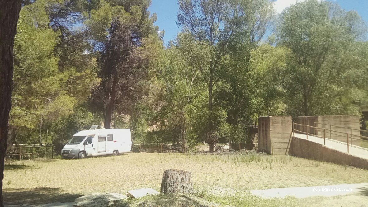 (02489) Yeste - 57D Caserío los Gallegos — foto 2