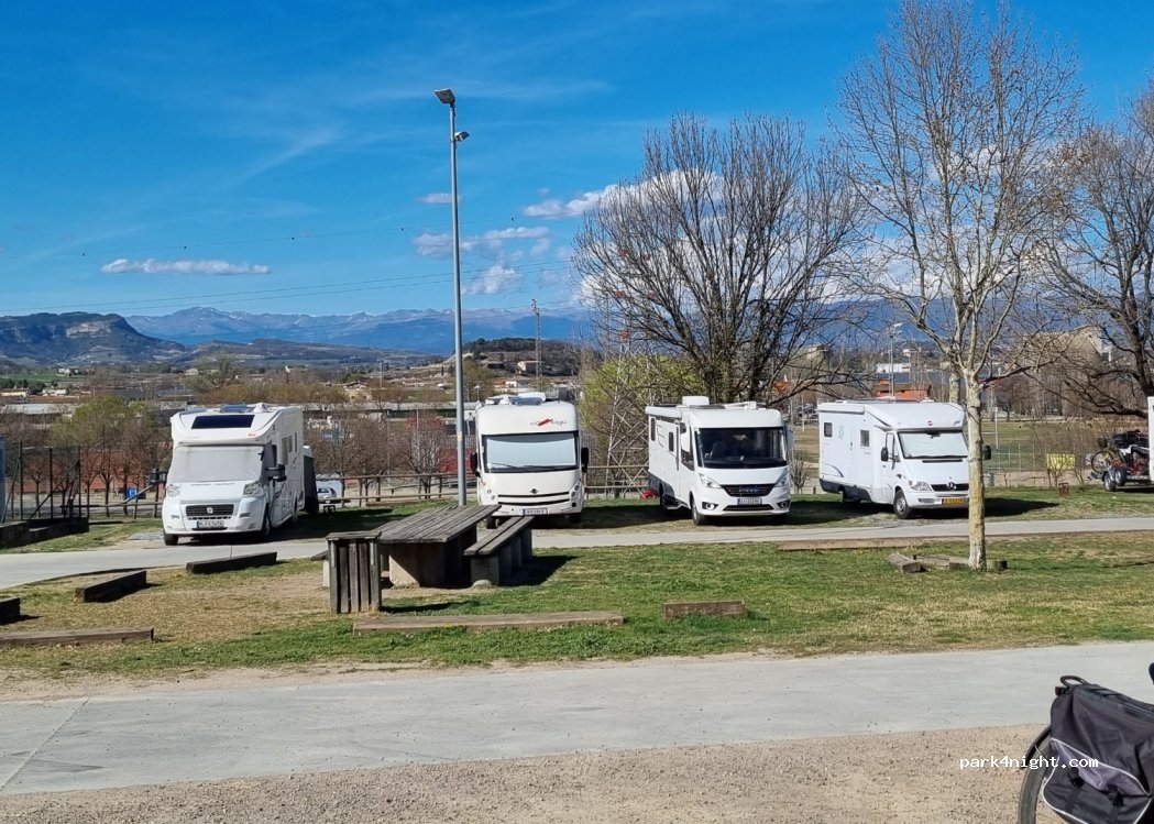 Área de Autocaravanas Vic — foto 2