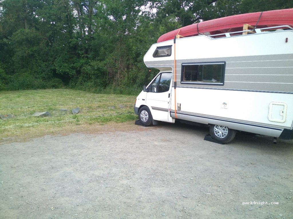 (79100) Thouars - 209 Promenade de Pommiers — foto