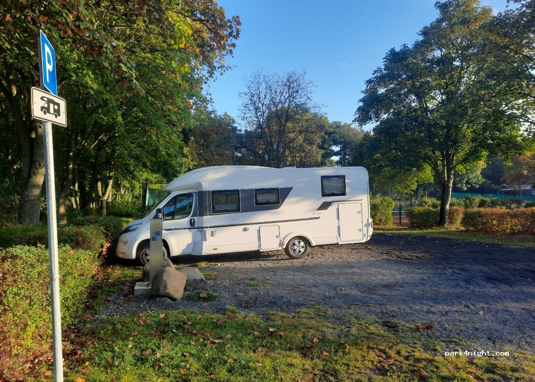 Wohnmobilstellplatz Habichtswald — foto