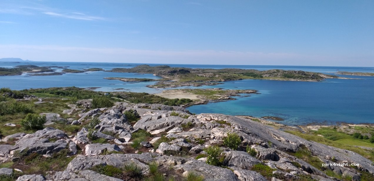 (8900) Brønnøysund - Unnamed Road — foto