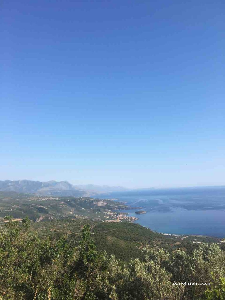 (240 22)  - Eparchiaki Odos Kalamatas - Areopolis — foto