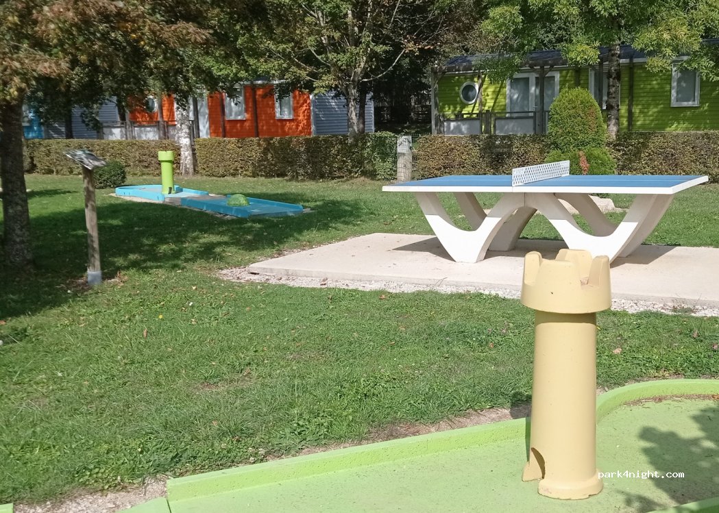 Camping Beauregard Jura — foto 3