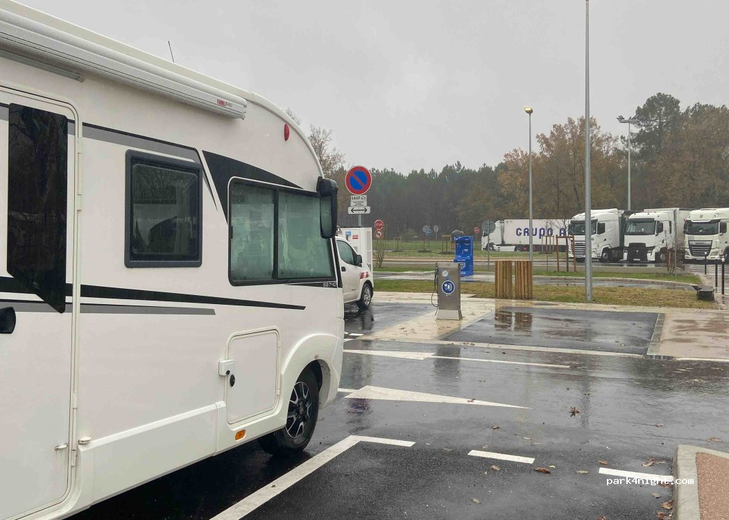 (17210) Bedenac - Unnamed Road — foto 2