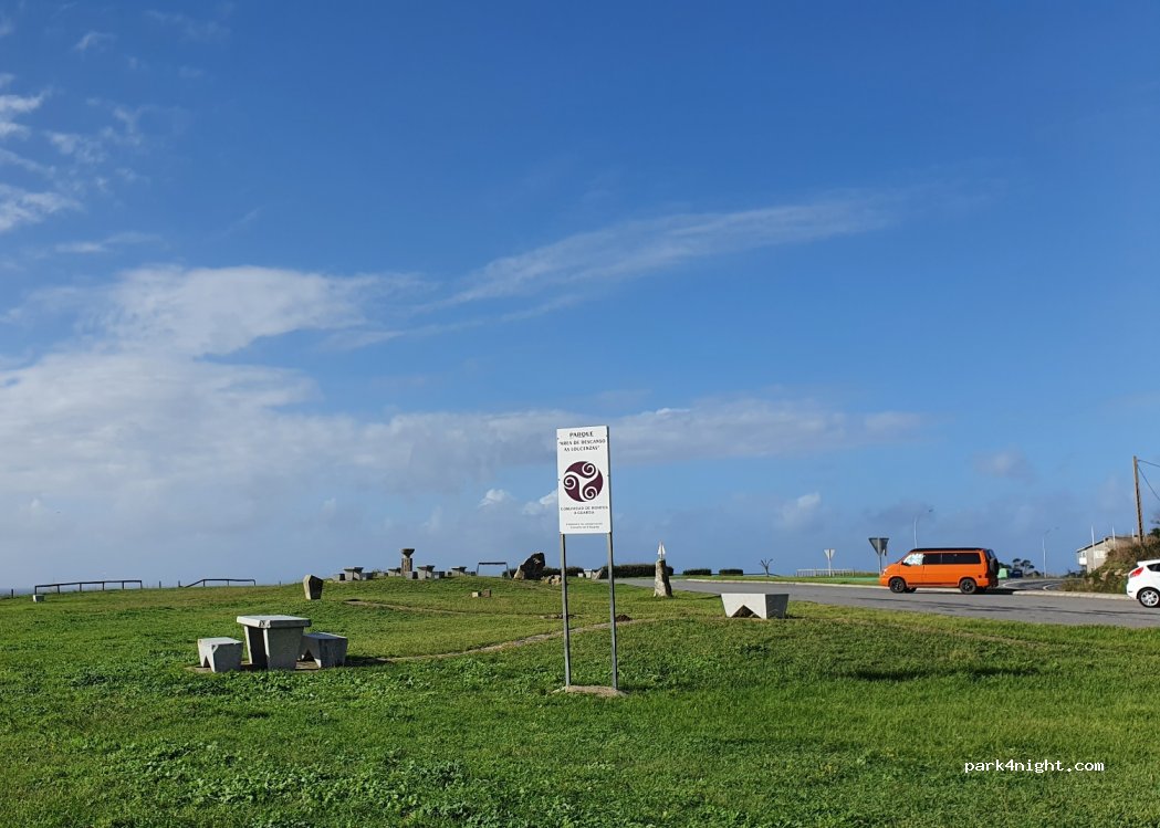 (36789) A Guarda - 88 Rúa Baixada á Praia — foto