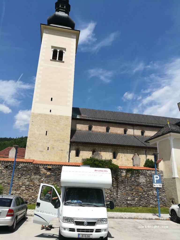 (9342) Gurk - Domplatz — foto
