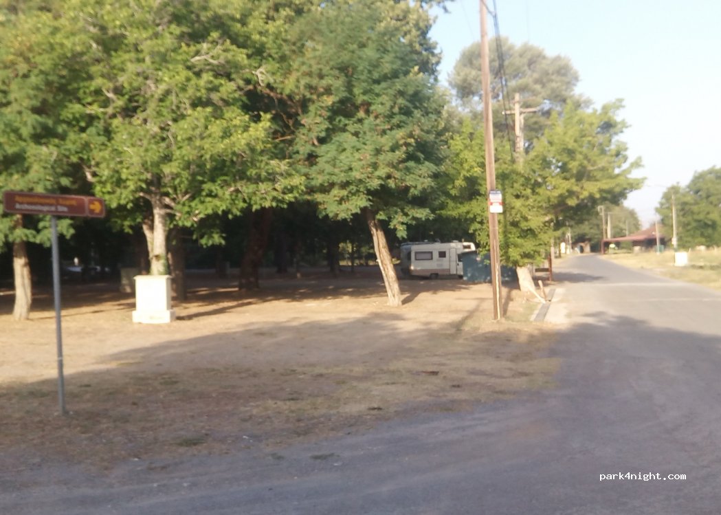 (220 12) Tegea - Eparchiaki Odos Tripolis - Paraliou Astrous — foto