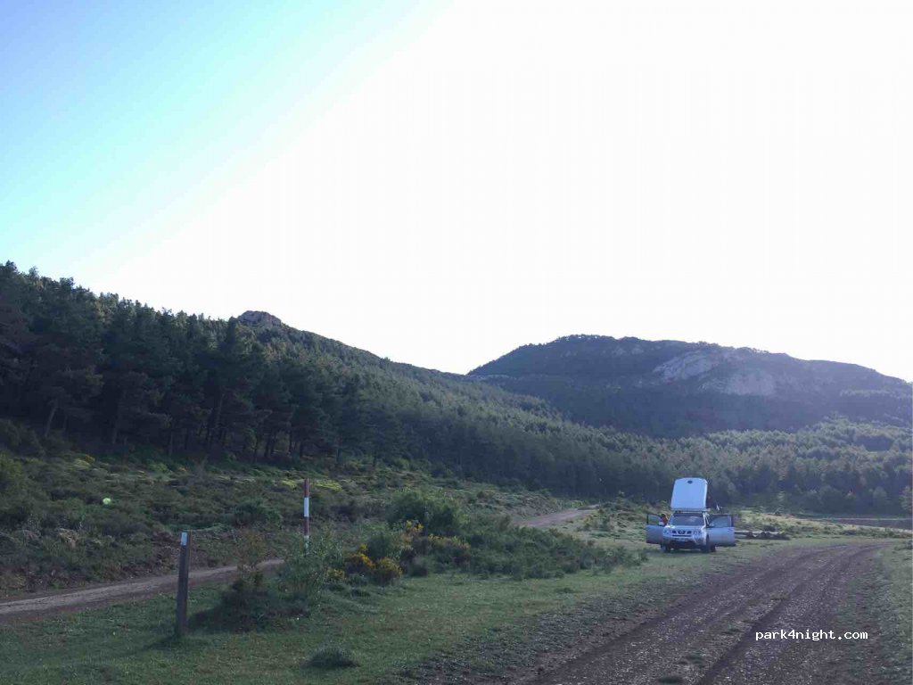 (22809) Loarre - — foto 2