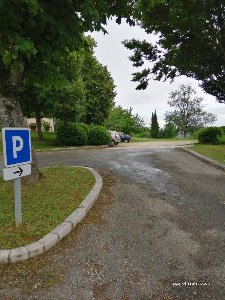 (46250) Les Arques - D150 — foto