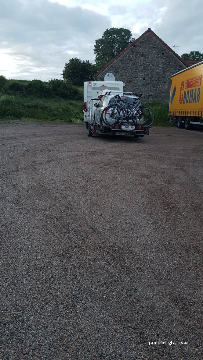(58270) Beaumont-Sardolles - 35 Le Petit Lugues — foto