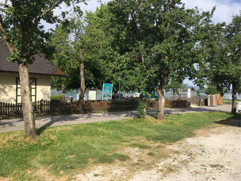 (4852) Weyregg am Attersee - 14 Seedorf — foto