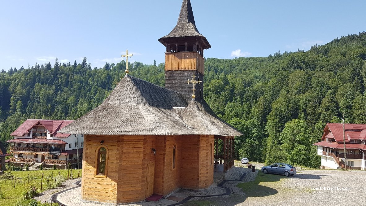 ()  - Strada Lustin Pîrvu — foto 4