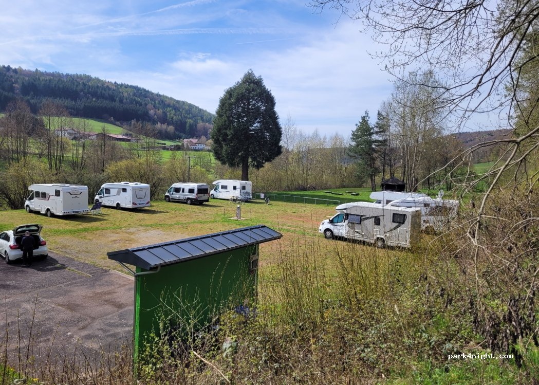 Wohnmobilstellplatz Flörsbachtal — foto 3