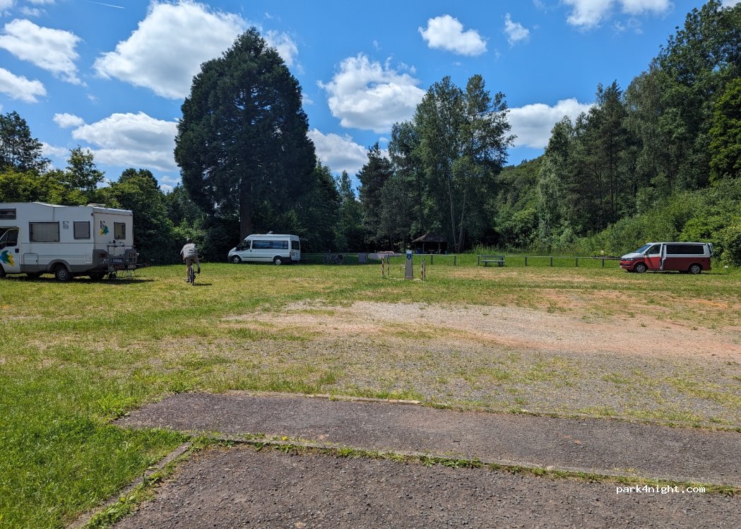 Wohnmobilstellplatz Flörsbachtal — foto 4