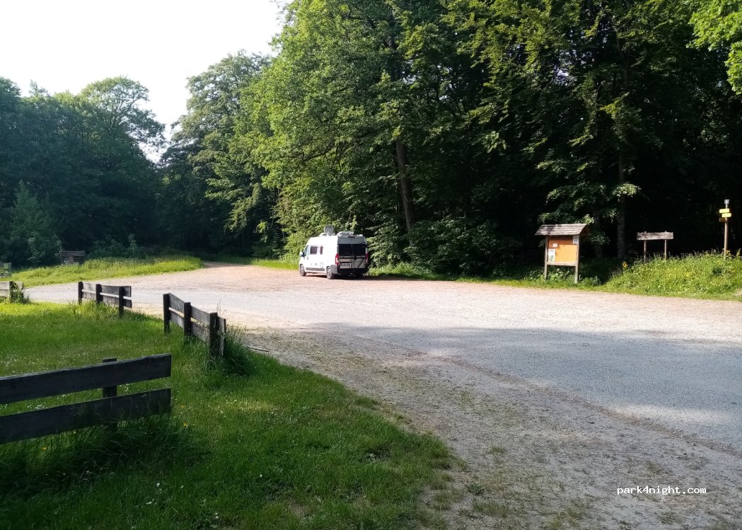(08200) La Chapelle - D977 — foto