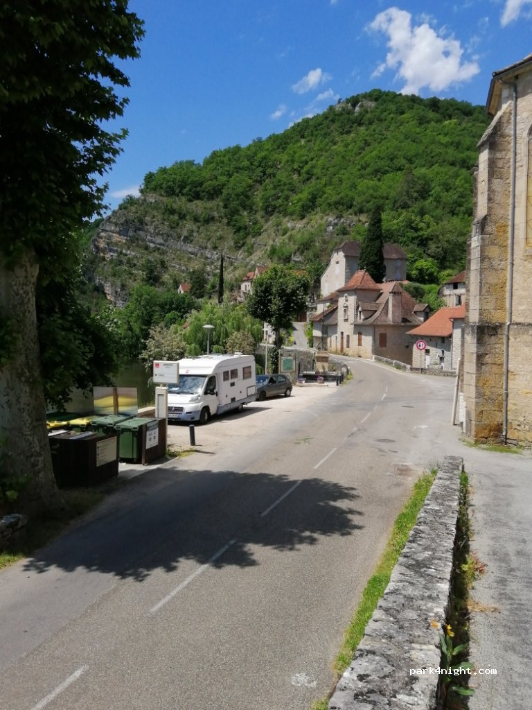 (46160) Larnagol - 71 Le Bourg — foto 2