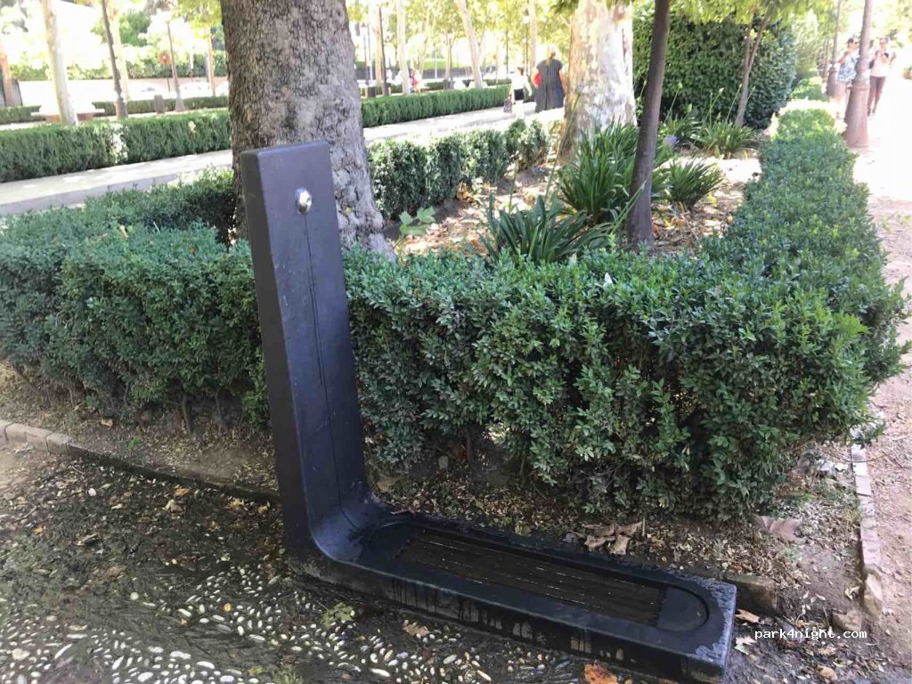 (18008) Granada - 7 Paseo de la Bomba — foto