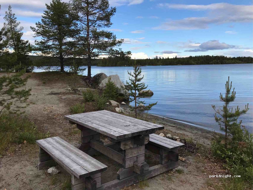 (923 31) Storuman - 103 Hjällholmen — foto