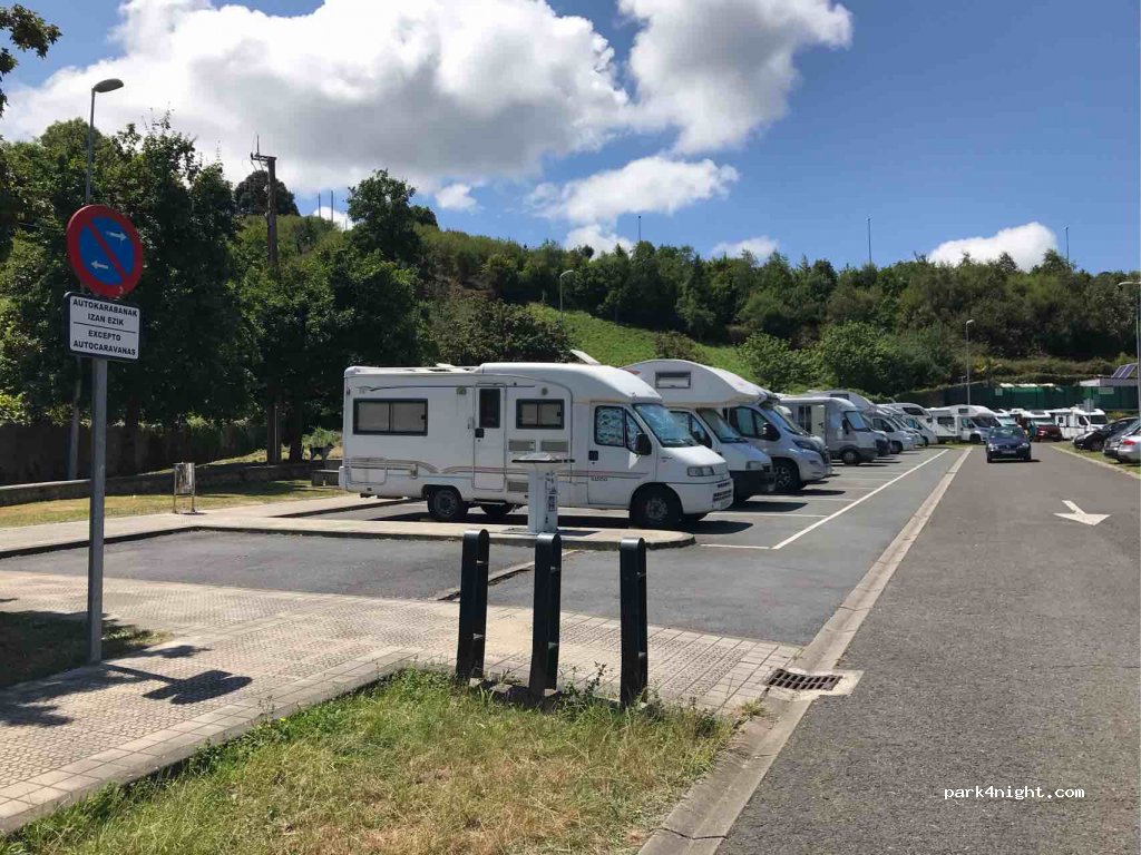 Área de autocaravanas de Lekeitio — foto