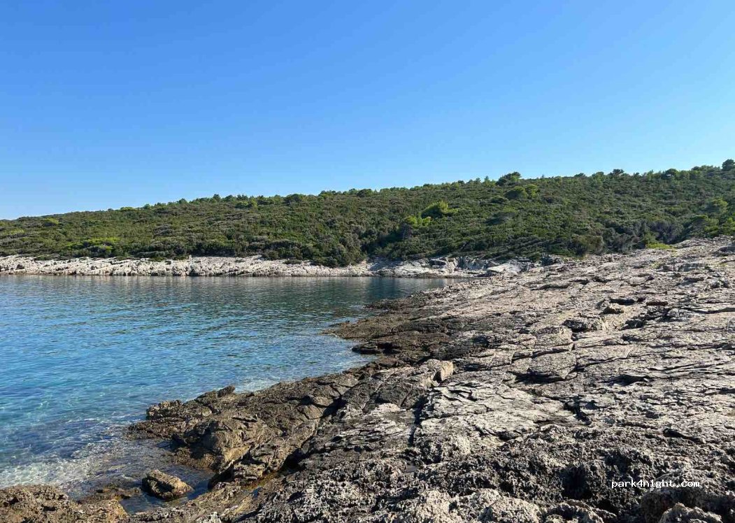 (21412) Pučišća - Unnamed Road — foto 4