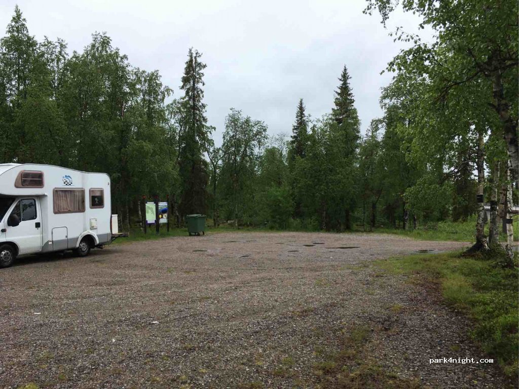 (982 99)  - Unnamed Road — foto