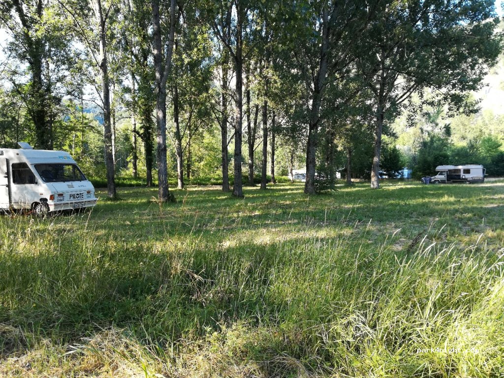 (01300) Brégnier-Cordon - Chemin du Grand Clos — foto 2
