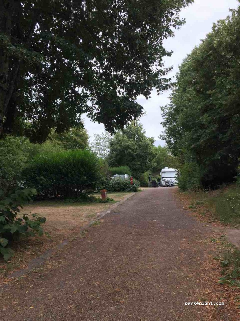 Camping Les Genêts du Morvan — foto 3