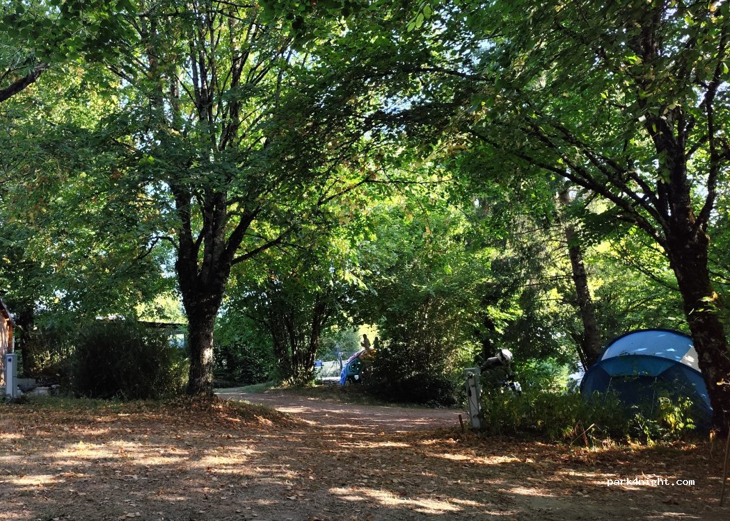 Camping Les Genêts du Morvan — foto 4