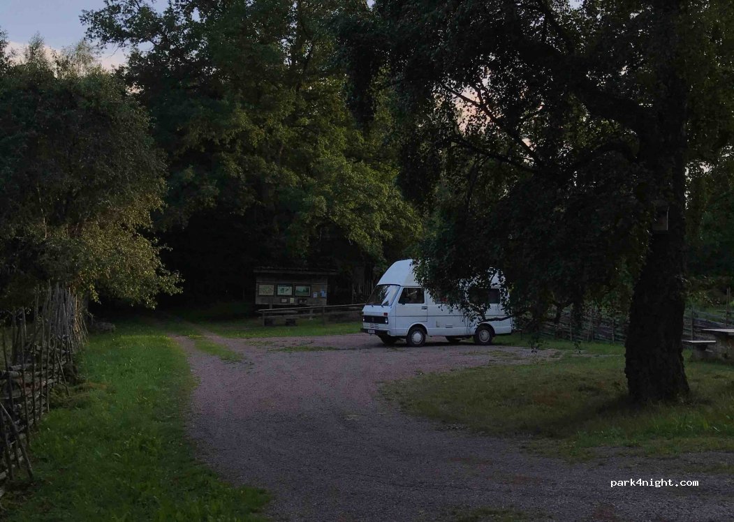 (590 22) Väderstad - Unnamed Road — foto 2