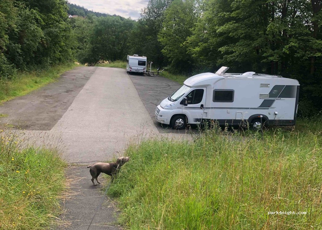 Wohnmobilstellplatz Rohrer Stirn — foto
