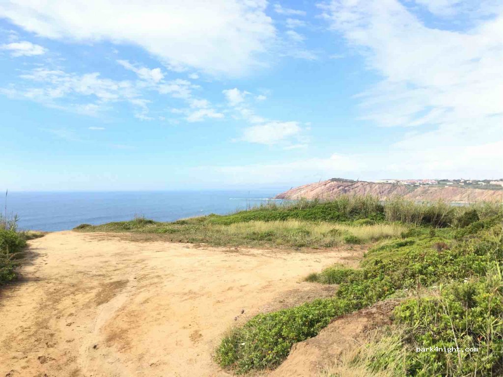 (2500) Salir do Porto - Unnamed Road — foto
