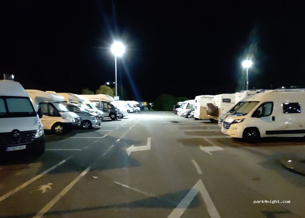 Area de Caravanas de Cangas de Onís — foto 5