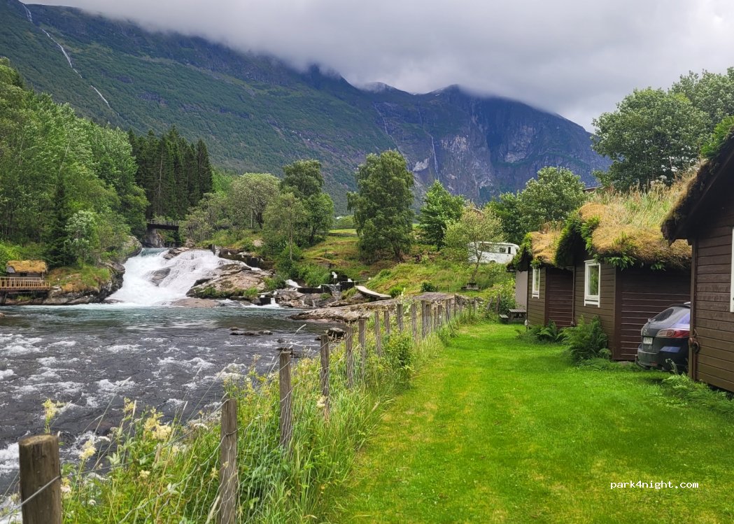 Stadheimfossen Camping and Cabins — foto 4