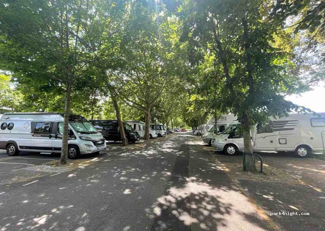 (51100) Reims - Chaussée Bocquaine — foto