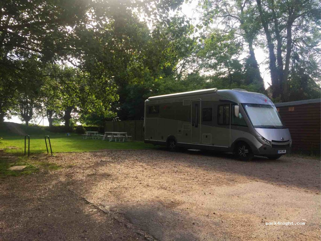 (SG8 9PN) Royston - Therfield — foto 4
