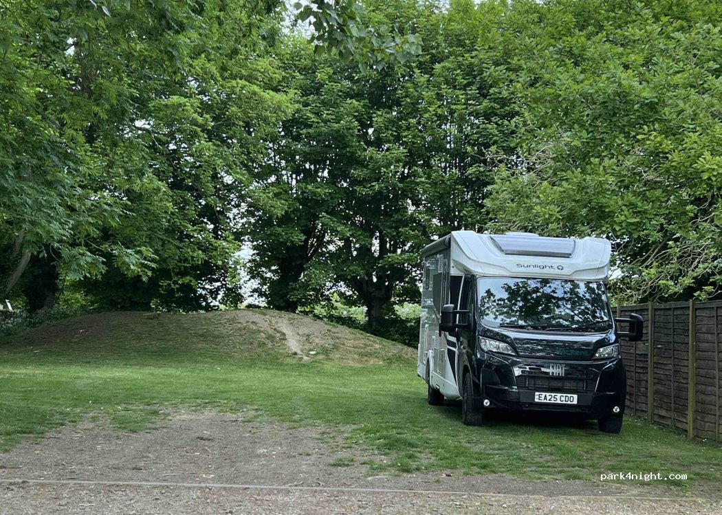 (SG8 9PN) Royston - Therfield — foto 5