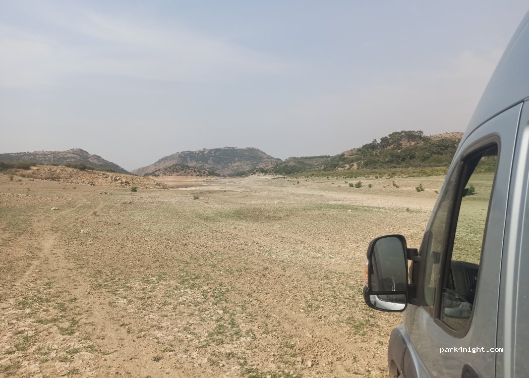 (35700) Bergama - Unnamed Road — foto