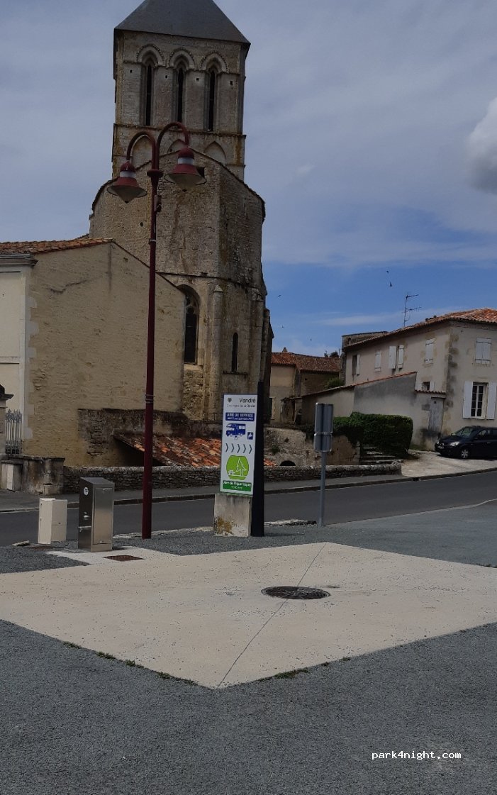 Aire de camping-car Vandré | La Dévise — foto