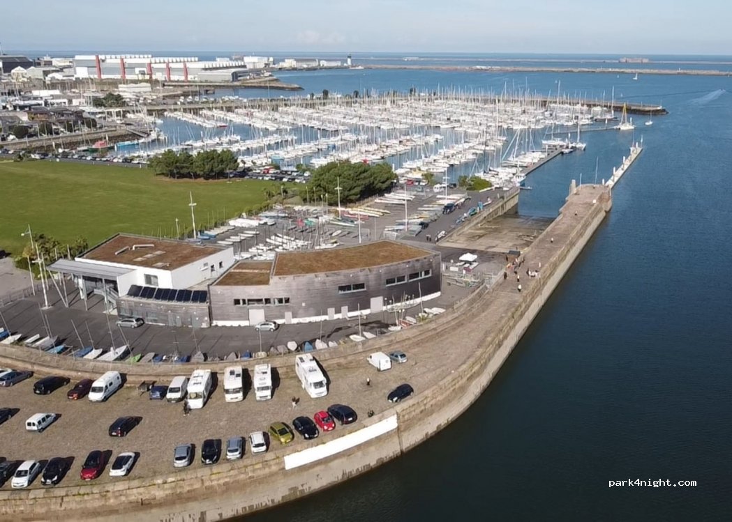 (50100) Cherbourg - Port Chantereyne — foto