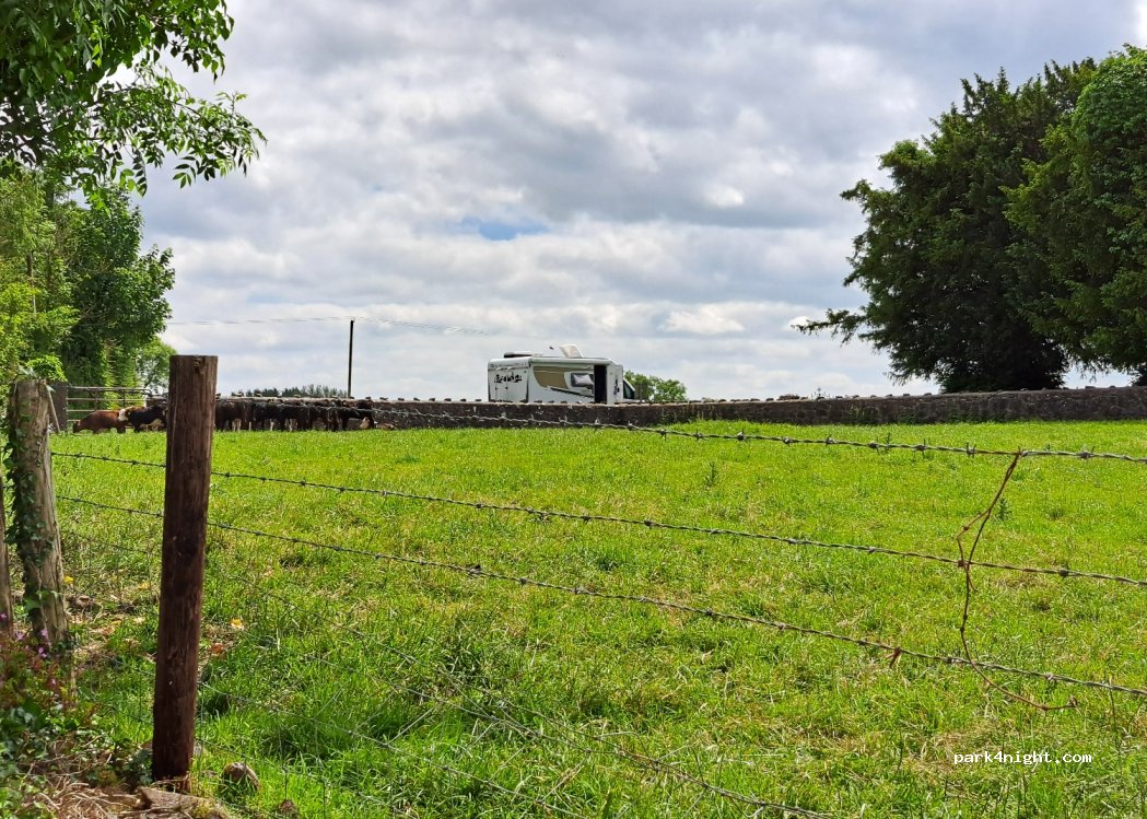 () Loughrea - Unnamed Road — foto 2
