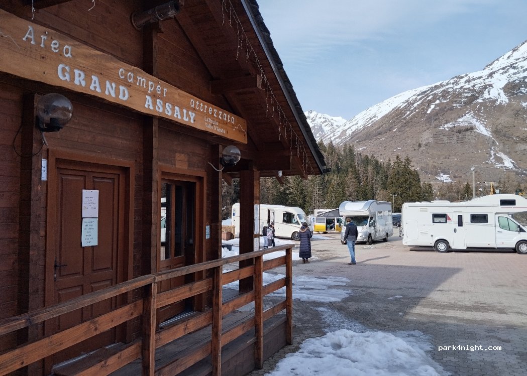 (11016) La Thuile - Frazione Villaret — foto 4