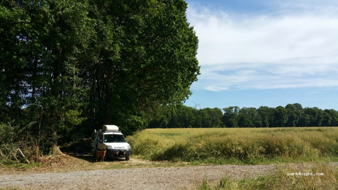 (33142) Büren - Unnamed Road — foto